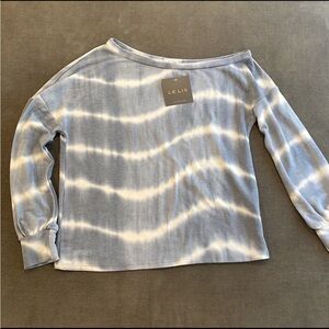 NWT LE LIS Tie Dye Slouchy Off The Shoulder Pullover